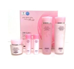 3W CLINIC FLOWER EFFECT EXTRA MOISTURIZING SKIN CARE 3 SET Moist K-Beauty - Picture 1 of 3