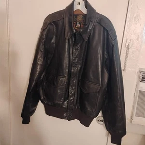Vtg Cockpit USA Jacket Mens Size 44 L Brown A2 Leather Bomber Flight - Picture 1 of 13
