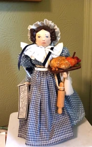 1993 11-1/2" Signed MARY C. MICHAUD  SPINDLE COLLECTIONS Folk Art DOLL (44A) - Picture 1 of 7