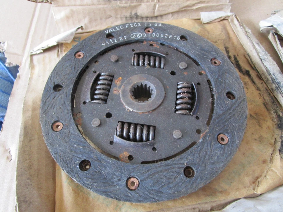 Opel Ascona C Corsa A Kadett D E 1.0 1.2 -1.3S Kupplungsscheibe Kupplung NEU org - Bild 1 von 4