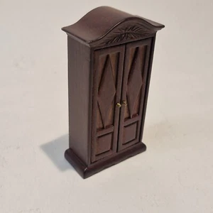 24th scale Single Wardrobe by Glenowen GO22 24 - Picture 1 of 4