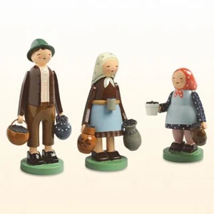 Wendt & Kühn Beerensammler, 3 Figuren, 537/1-3, Jubiläumssortiment 2015, Erzgeb. - Bild 1 von 5