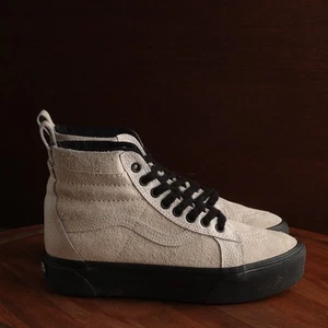 Vans Sneaker Unisex Größe W8 M6,5 SK8 Hi Plateau MTE Moonbeam BLK Wildleder Schuhe - Bild 1 von 16