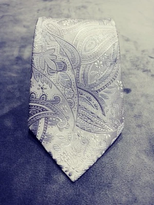 Corbata clásica formal blanca plateada de cachemira Sean Jean Foto 1 de 4