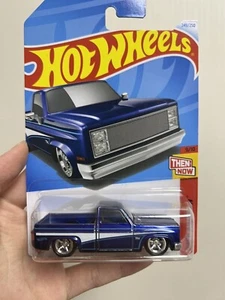 HOT WHEELS’83 CHEVY SILVERADO SUPER TREASURE HUNT BRAND NEW - Picture 1 of 3