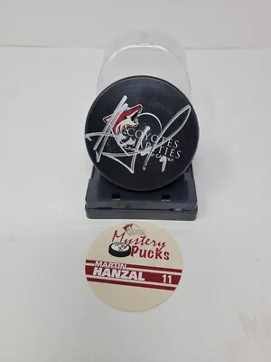 Martin Hanzal #11 Signed Autographed Hockey Puck Phoenix Coyotes NHL - Image 1 of 4