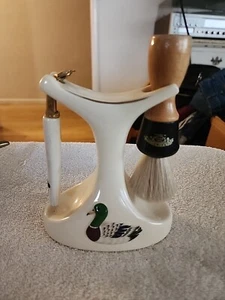 Vintage Franklin Toiletry Co. Inc "Barber Shop" Duck 3-Piece Set Brush W.Germany - Picture 1 of 6
