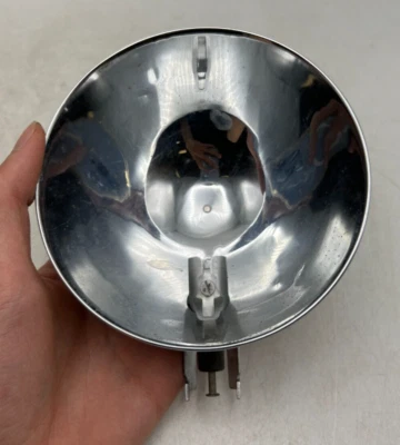 Vintage Graflex 5" Reflector Attachment For 2 or 3 Cell Red Button Flash Handle - Image 1 of 4