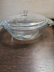 VINTAGE ANCHOR OVENWARE BLUE RIBBON GOOSE CASSEROLE W/ LID 1.5 QUART - Picture 1 of 8