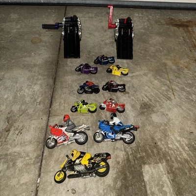 Hot Wheels Motorcycles Lot – 12 Bikes with Ramps – Diecast Toy Collection - Image 1 of 4