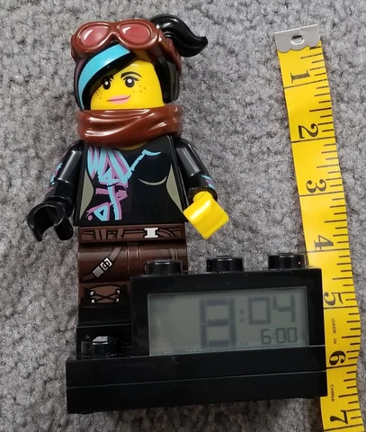 The Lego Movie 2 - Wyldstyle Girl Alarm Clock - works perfect Cover