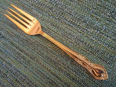 ¡TENEDOR ENSALADA! Vintage NASCO inoxidable: patrón ORO ISABELINO II: ¡EXCELENTE! Foto 1 de 4