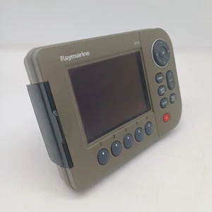 Raymarine A50D Chartplotter Sounder Fishfinder SeaTalkNG E62104 A50 Internal GPS - Picture 1 of 8