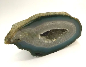 Schöne 5" polierte Achat Geode Kristall Quarz, mehrfarbiger Aquamarin, 620g - Bild 1 von 10