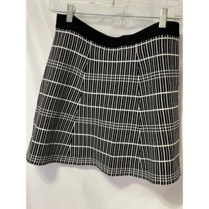 Takara Girls A-Line Skirt Black White Geometric Elastic Waist XL New - Picture 1 of 6
