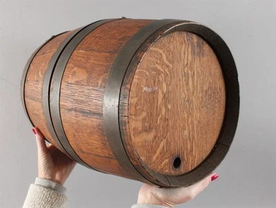 Antique St Louis Oak Whiskey Liquor Barrel Keg Barroom Table, Union Cooperage Co - Image 1 of 4