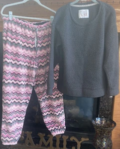 Muk Luks Women’s Size XL Faux Sherpa Fleece Gray Pink Pajama Lounge Set Warm - Picture 1 of 11