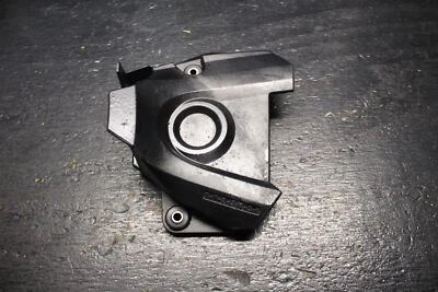 14-16 CUBIERTA PIÑÓN MOTOR YAMAHA FZ09 2014 15 2015 2016 Foto 1 de 4