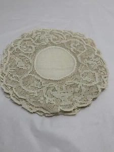 Vtg Set 6 needle fillet lace Doily table cover doilies-6” d birds floral urn - Picture 1 of 9