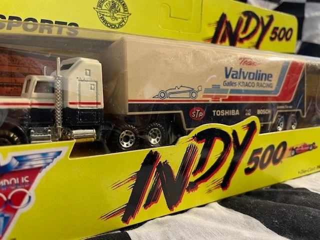 Matchbox 76th Indy 500 Team Transports Pennzoil Panasonic K-mart