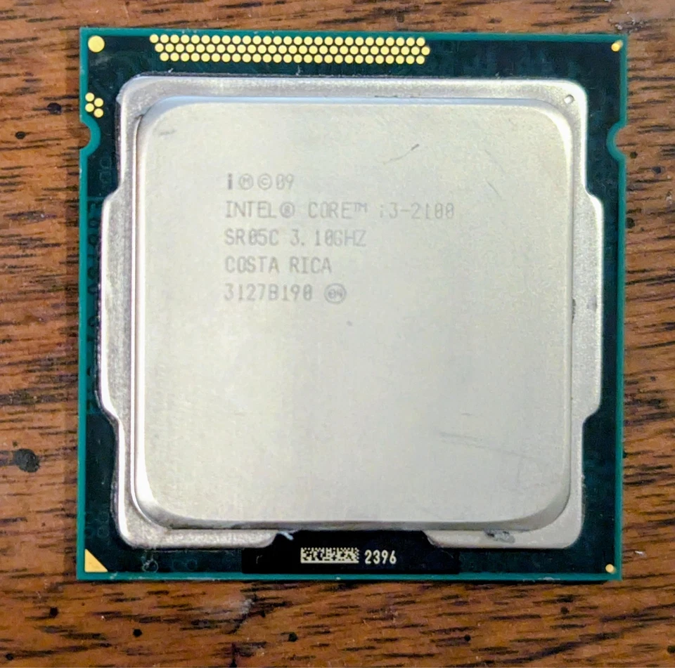 Intel Core i3-2100 Processor Dual Core Model SR05C @ 3.10 GHz - Image 1 of 1