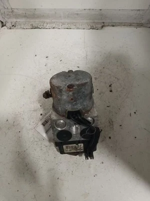 ABS Brake Pump Control Module Fits 2003-2005 Saturn VUE - Image 1 of 2