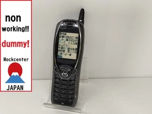 【Factice !】 Fujitsu F211i (couleur noir) docomo-japon téléphone portable qui ne fonctionne pas - Photo 1 sur 2