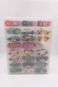 Enorme lotto 40+ Hot Wheels Matchbox pressofuso scala 1/64 molte Nascar - Foto 1 di 6