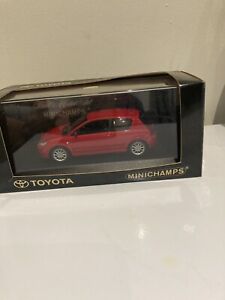 Minichamps Toyota Corolla red 1/43 New