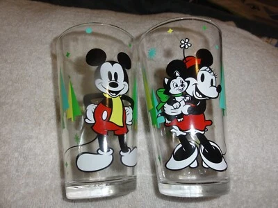 Lote de 2 vasos vintage de vidrio de Mickey y Minnie Mouse de Disney de 16 OZ Foto 1 de 4
