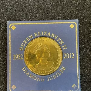 queen elizabeth ii diamond jubilee coin 2012 - Bild 1 von 2