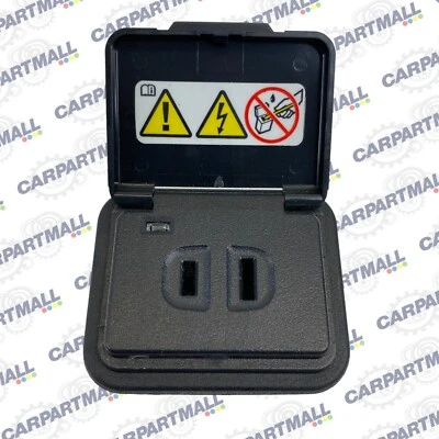 2006-2011 Mercedes-Benz ML350 Power Outlet Plug Socket Assy 000-820-53-51 OEM - Image 1 of 4