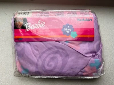 full sized barbie bed skirt pink - Image 1 of 2