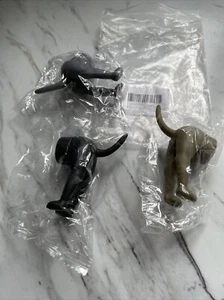 (3) Pooping Dog Butt Toothpaste Topper Funny Toothpaste Squeezer Dispenser NEW - Picture 1 of 6