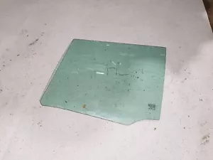 02 Rover 75 Rear Door Window Glass Passenger Side Estate - Picture 1 of 2