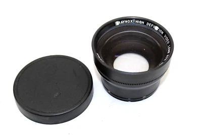Vintage RAYNOX High Definition Video Lens 0.7X Wide Angle HD747-W Made in Japan - Image 1 of 4