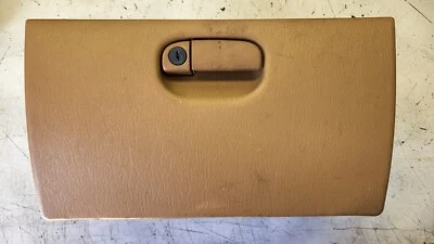 Jeep Wrangler TJ 97-06 Saddle Tan Glove Box Glovebox Assembly Door OEM - Image 1 of 3