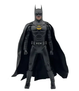 Hottoys Batman MMS712 ( The Flash Version) - 1/6th Scale Figure only - Picture 1 of 2