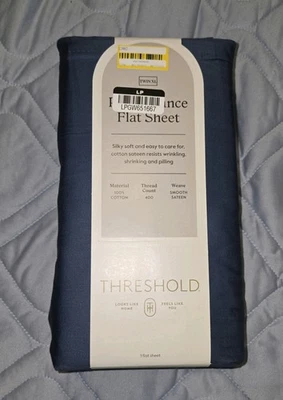 Threshold Twin/Twin XL 400 Thread Count Performance Flat Sheet Metallic Blue* - Image 1 of 2