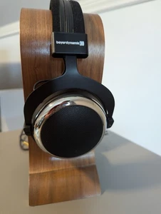 Beyerdynamic DT-880 Chrome Special Edition Headphones 250ohm For Repair - Picture 1 of 8