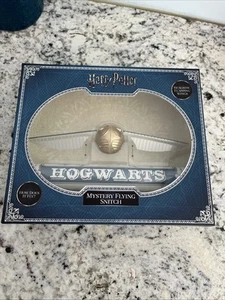 Harry Potter Mystery Flying Snitch Flapping Wings 2018 WOW Stuff - New Sealed - Picture 1 of 2