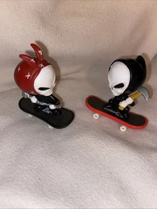 Tech Deck Dude 2001 Blind Reaper & Grave Digger Serie 1 mit einem Blind Red Board - Bild 1 von 18