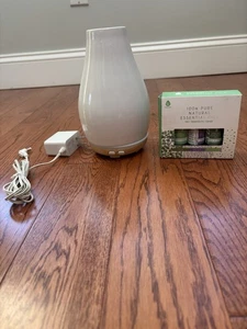 HoMedics Ellia Blossom Ätherisches Öl Aroma Diffuser Weiß mit Pursonic 3 Stück Ölen - Bild 1 von 8
