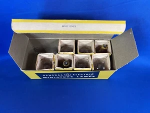 Caja de 7 General Electric Nº NOS 1133 6 voltios bombillas automáticas lámparas en miniatura - Imagen 1 de 10