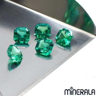 COLOMBIAN GREEN EMERALD LAB GROWN GEMSTONE 6mm ASSCHER CUT FACETED WP027E7 - Image 1 of 4