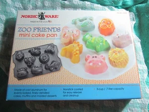 New MIB Nordic Ware Zoo Friends Mini Cake Pan, Animals - Picture 1 of 2