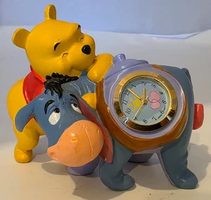 VTG Disney Winnie The Pooh Bear & Eeyore Friend Hug Miniature Clock Fantasma - Picture 1 of 11