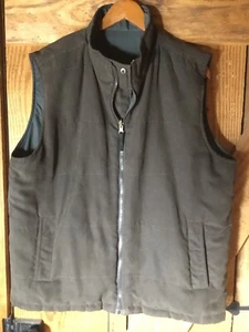 Van Heusen MEN'S LARGE "TRUE REVERSIBLE" FILLED VEST NICE - Picture 1 of 8
