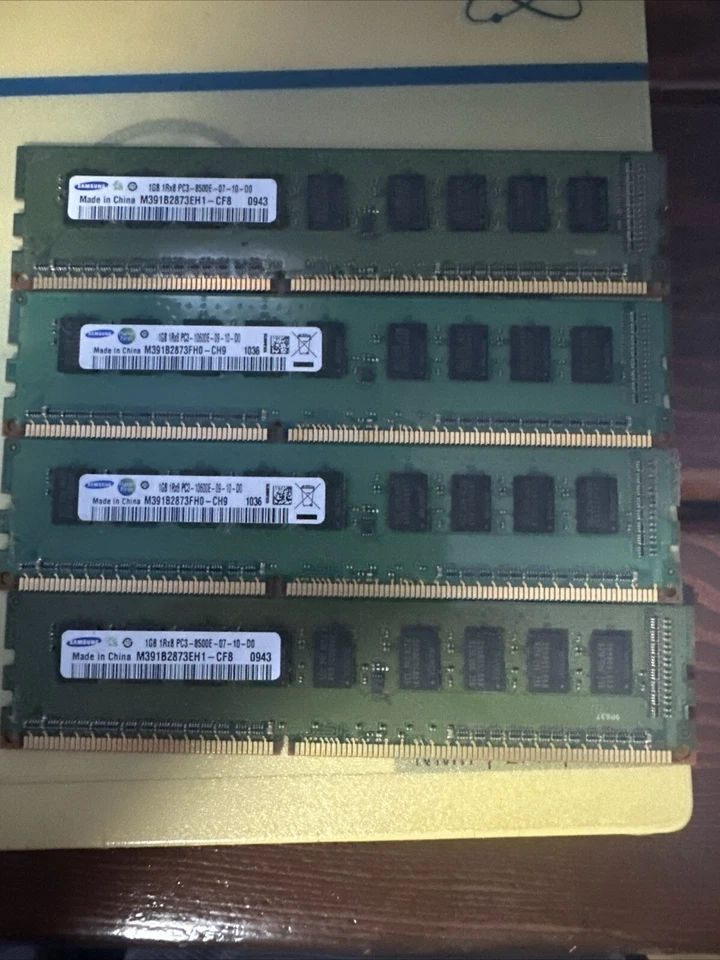 Samsung Pc3 10600e 1gb, Pc3 8500e 1gb. Very Rare Not Manufactured Anymore - Image 1 of 1