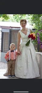 Amsale | Ivory Wedding Dress - Picture 1 of 6